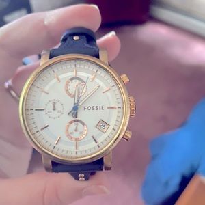 Fossil rose gold watch